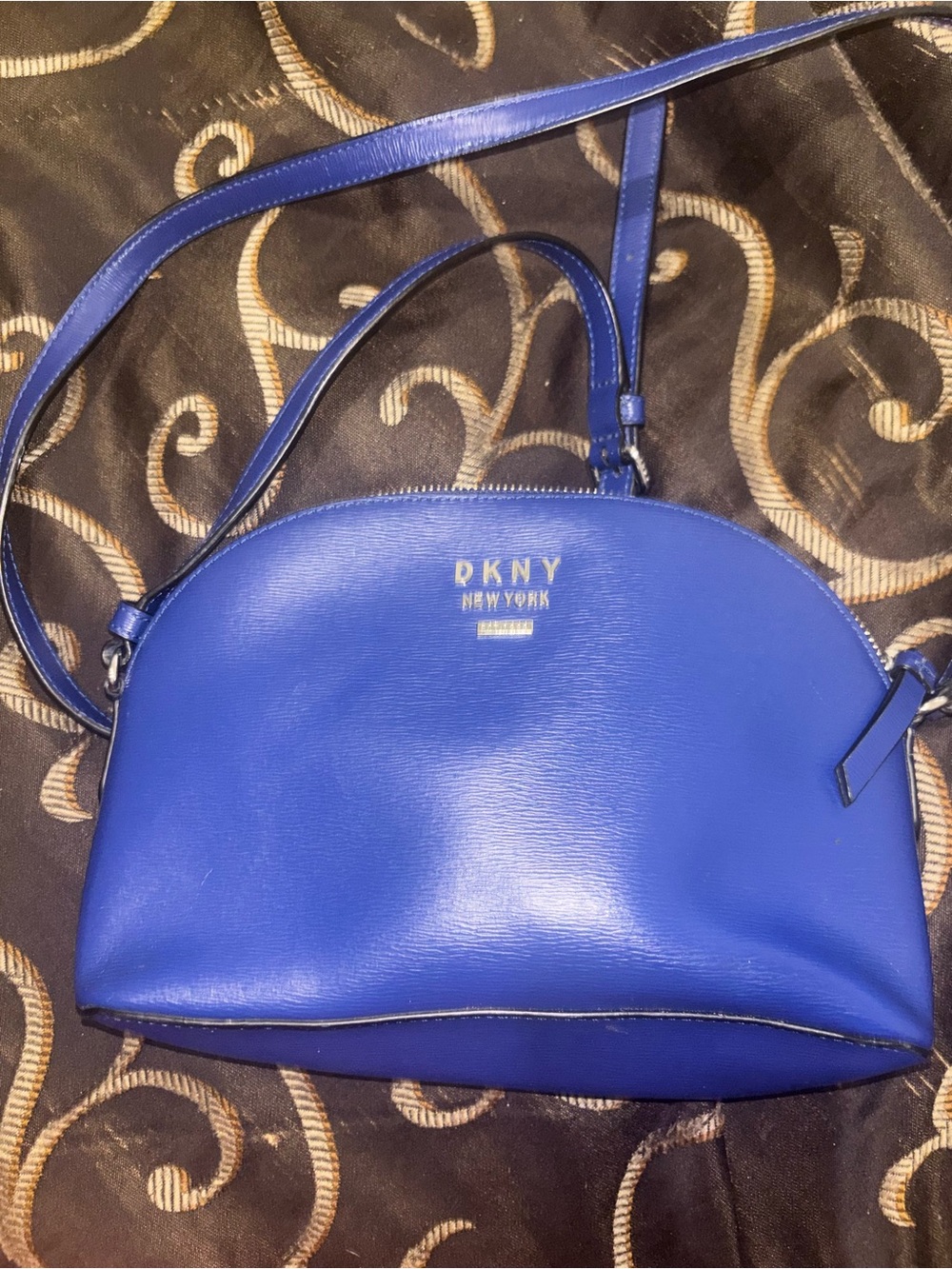 DKNY New York Blue Crossbody Bag - Sleek Leather Shoulder Bag